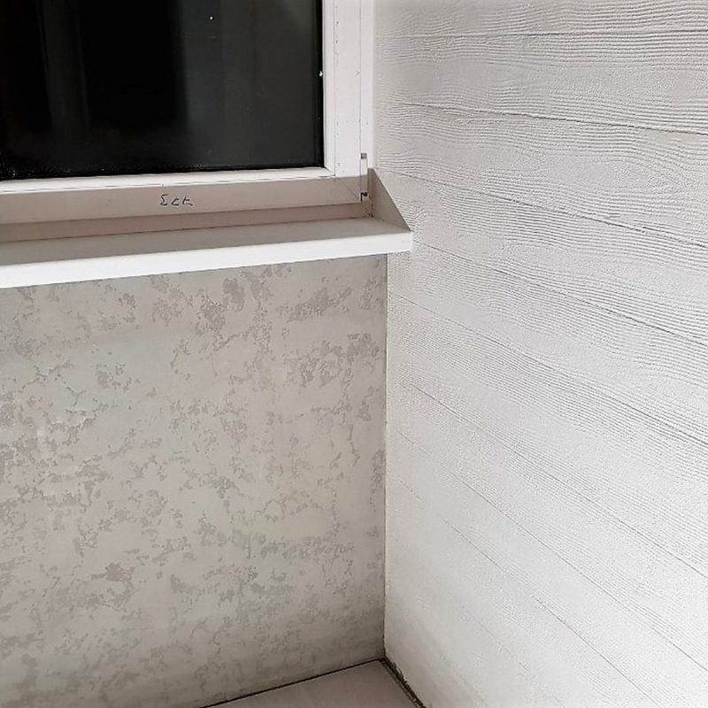 Нанесение штукатурки под дерево